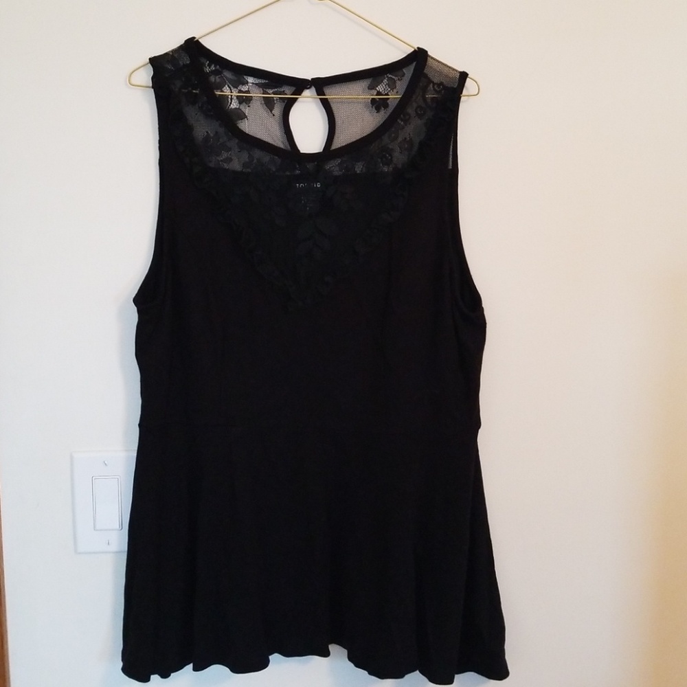 Torrid lacy black tank size 1